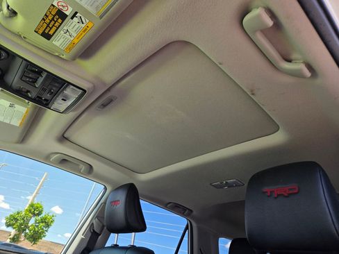 Used 2024 Toyota 4Runner TRD Off-Road Premium w/ Moonroof Package AWD/4WD image 8
