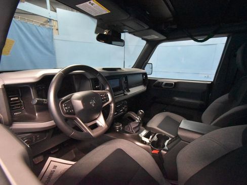 Used 2022 Ford Bronco Big Bend AWD/4WD image 2