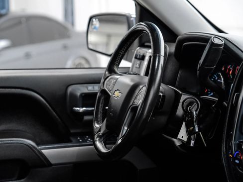 Used 2017 Chevrolet Silverado 1500 LTZ Z71 w/ LTZ Plus Package image 18