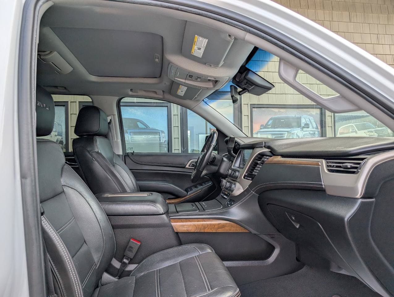 Used 2019 GMC Yukon XL Denali w/ Open Road Package RWD image 22