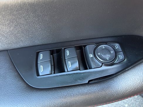 Used 2021 Chevrolet Blazer RS w/ Enhanced Convenience Package AWD/4WD image 13