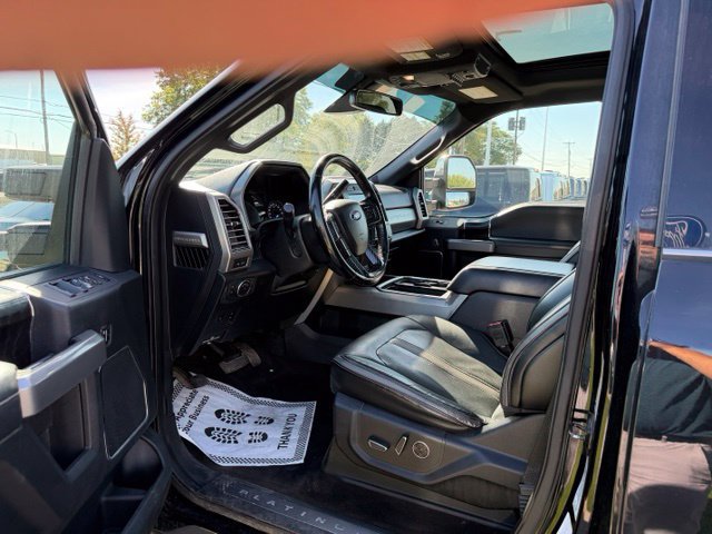 Used 2018 Ford F250 Platinum w/ Platinum Ultimate Package AWD/4WD image 14