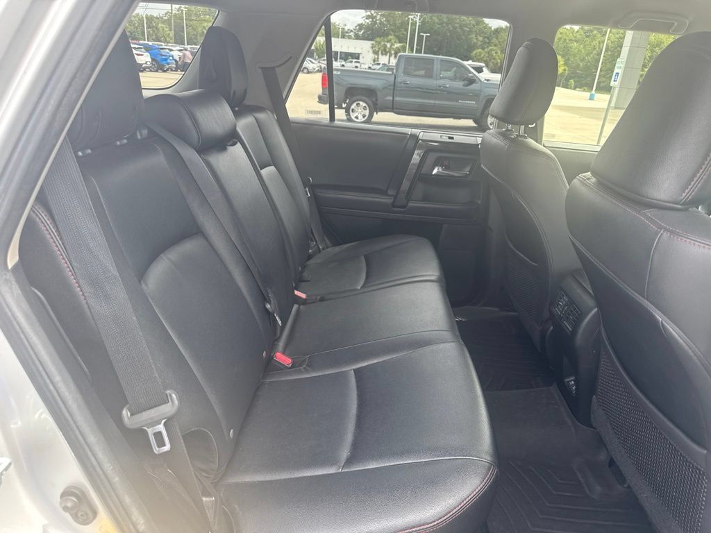 Used 2021 Toyota 4Runner TRD Off-Road Premium AWD/4WD image 6