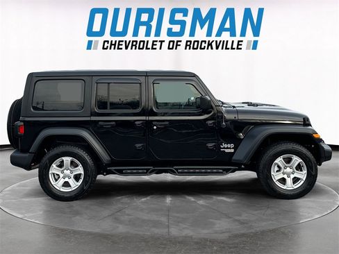 Used 2019 Jeep Wrangler Unlimited Sport S image 7