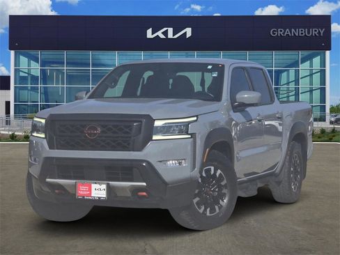 Used 2023 Nissan Frontier Pro-X w/ Pro Convenience Package image 1