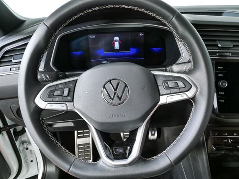 Certified 2023 Volkswagen Tiguan SE R-Line FWD image 12