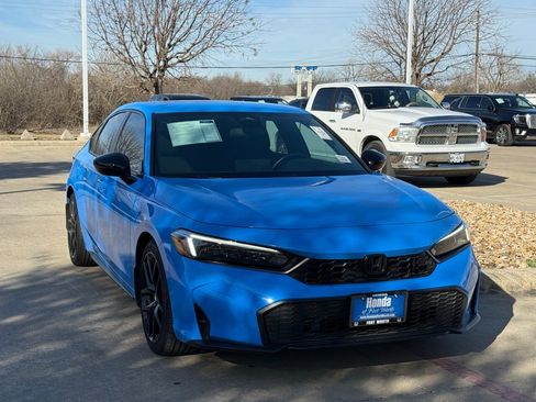 Used 2025 Honda Civic Sport image 8