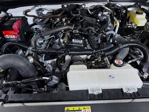 Certified 2024 Toyota Tacoma TRD Off-Road w/ TRD Off Road Upgrade Package image 33