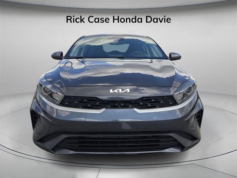 Used 2022 Kia Forte LXS image 5