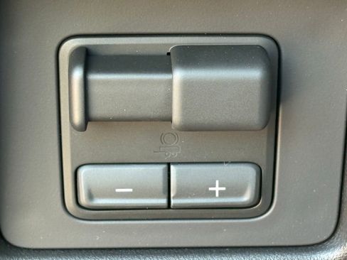 New 2026 Chevrolet Colorado Trail Boss AWD/4WD image 32