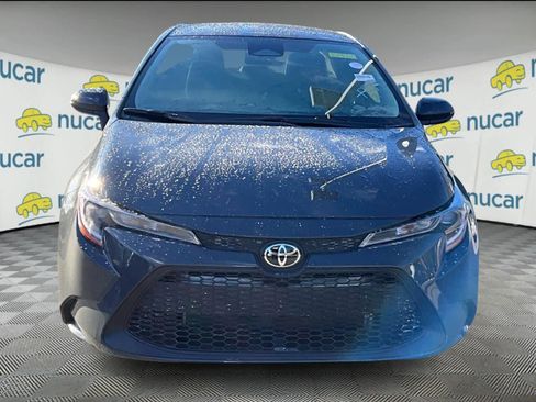 Used 2025 Toyota Corolla LE image 2