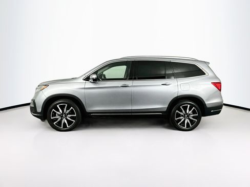 Used 2021 Honda Pilot Touring image 4