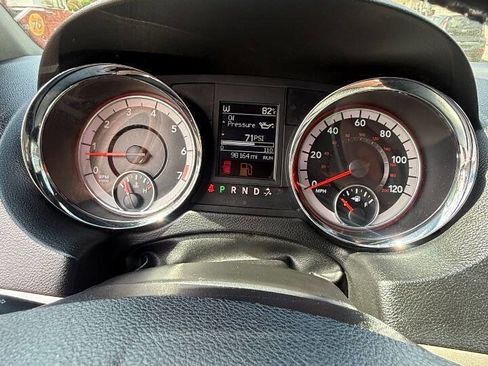 Used 2020 Dodge Grand Caravan GT image 11