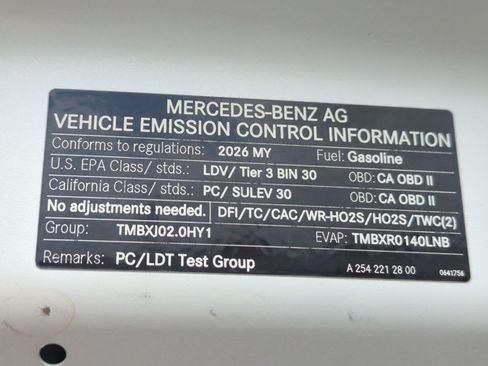 Used 2026 Mercedes-Benz GLC 300 image 25