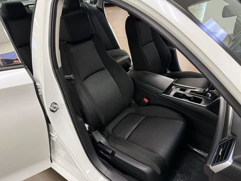 Used 2018 Honda Accord LX image 20