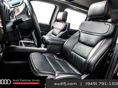 Used 2024 Ford F250 Lariat w/ Lariat Ultimate Package image 17