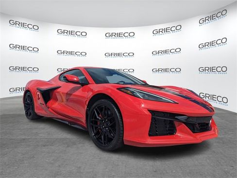Used 2024 Chevrolet Corvette Z06 image 1