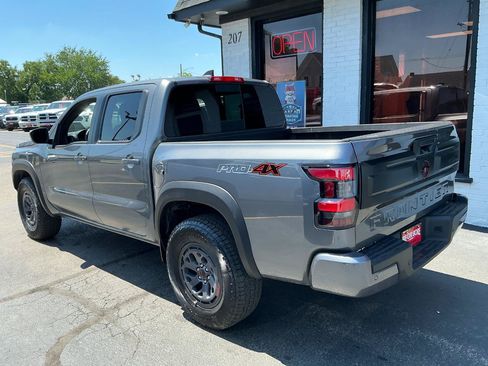 Used 2026 Nissan Frontier PRO-4X AWD/4WD image 5