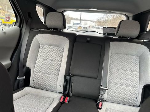 Used 2024 Chevrolet Equinox LT image 27