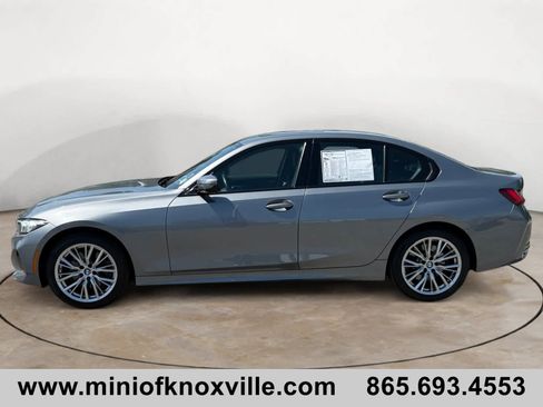 Used 2023 BMW 330i xDrive Sedan w/ Premium Package AWD/4WD image 6