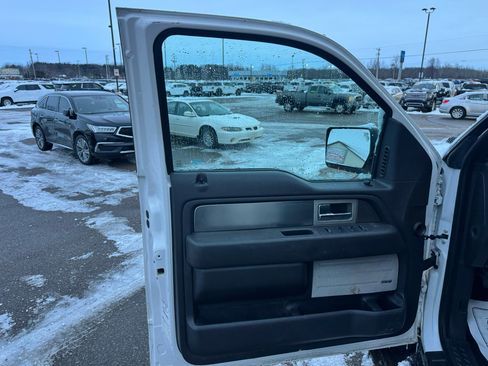 Used 2014 Ford F150 Raptor w/ Equipment Group 801A Luxury image 14