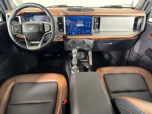 Used 2024 Ford Bronco Outer Banks image 24