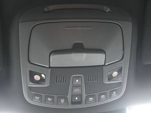 Used 2023 Lincoln Navigator Reserve RWD image 17