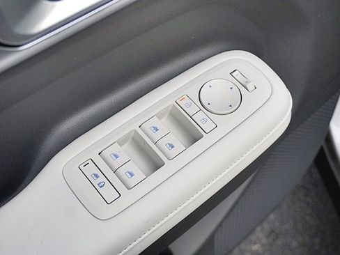 New 2026 Hyundai Santa Fe SEL image 29