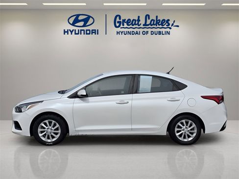 Used 2018 Hyundai Accent SEL image 2