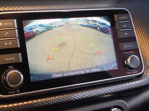 Used 2020 Nissan Kicks SV w/ Exterior Package image 25