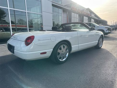 Used 2003 Ford Thunderbird RWD image 3