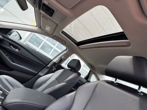 Used 2025 Honda Accord EX-L image 11