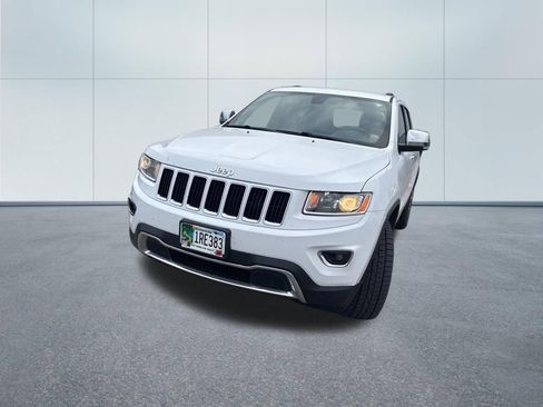 Used 2015 Jeep Grand Cherokee Limited w/ Trailer Tow Group IV AWD/4WD image 2