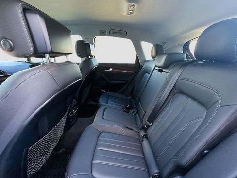 Used 2021 Audi Q5 2.0T Premium w/ Convenience Package image 26