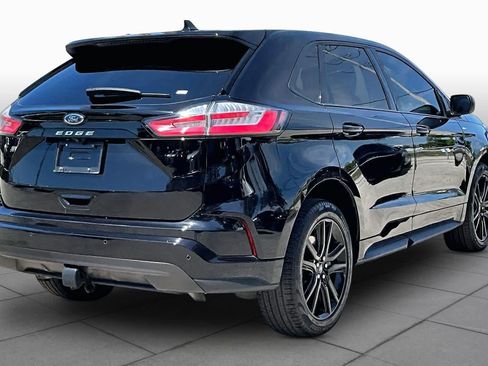 Used 2022 Ford Edge ST-Line w/ Class II Trailer Tow Package AWD/4WD image 24