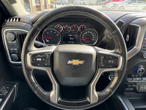 Used 2020 Chevrolet Silverado 2500 LTZ w/ LTZ Convenience Package image 15