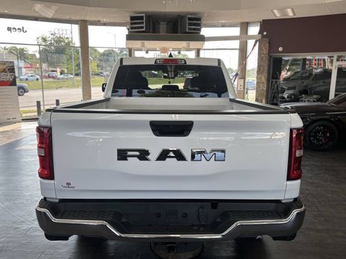 Used 2026 RAM 1500 Big Horn AWD/4WD image 8
