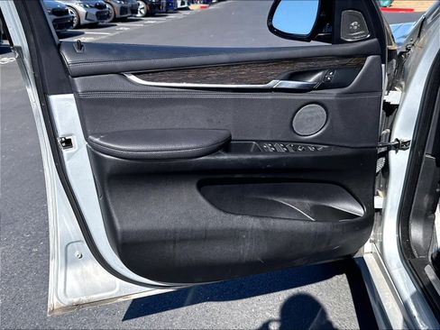 Used 2017 BMW X5 xDrive50i AWD/4WD image 20