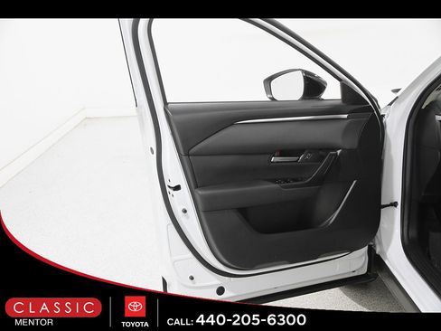 Used 2024 MAZDA CX-50 AWD 2.5 S w/ Cargo Package image 4