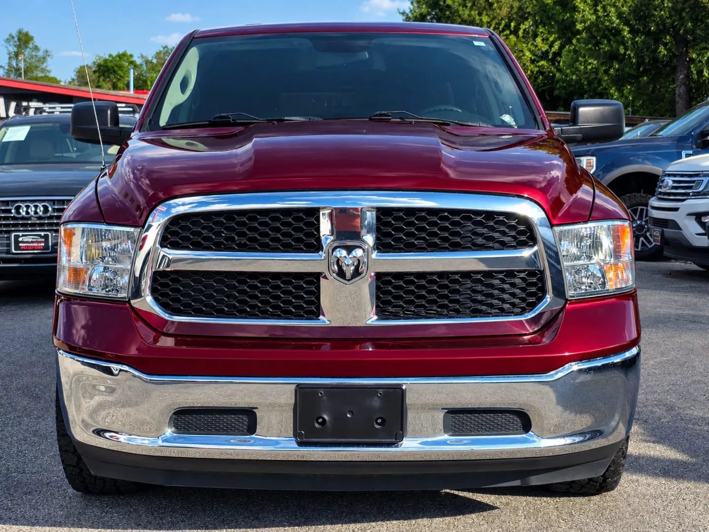 Used 2021 RAM 1500 Classic SLT RWD image 4