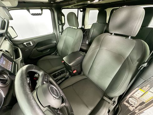 Used 2019 Jeep Wrangler Unlimited Sport S AWD/4WD image 31