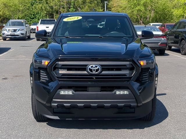 Used 2024 Toyota Tacoma SR5 RWD image 9