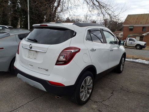 Used 2019 Buick Encore Preferred image 4
