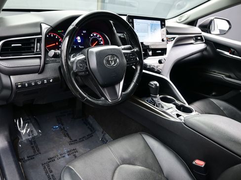 Used 2023 Toyota Camry XSE w/ Navigation Package FWD image 13