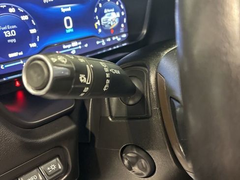 Used 2022 Chevrolet Tahoe High Country AWD/4WD image 21