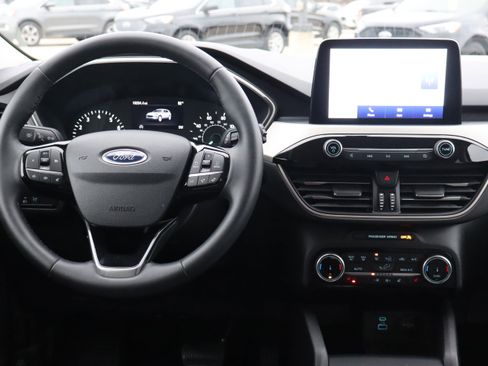 Used 2022 Ford Escape SE w/ Convenience Package image 13