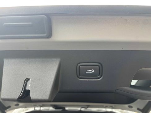 Used 2023 Hyundai Tucson Limited AWD/4WD image 8