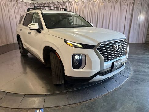 Used 2021 Hyundai Palisade SEL w/ Convenience Package FWD image 3