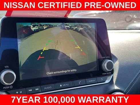 Used 2025 Nissan Sentra SV FWD image 22