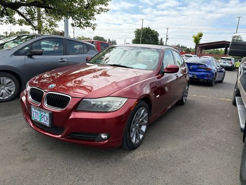 Used 2011 BMW 328i Sedan RWD image 1